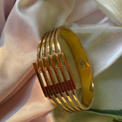 GOLDEN FIVE LAYERS STAINLESS STEEL ANTI TARNISH BRACELET