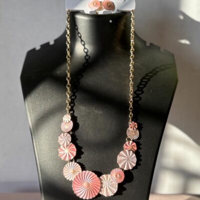 Pinky Flowery Necklace with Necklace