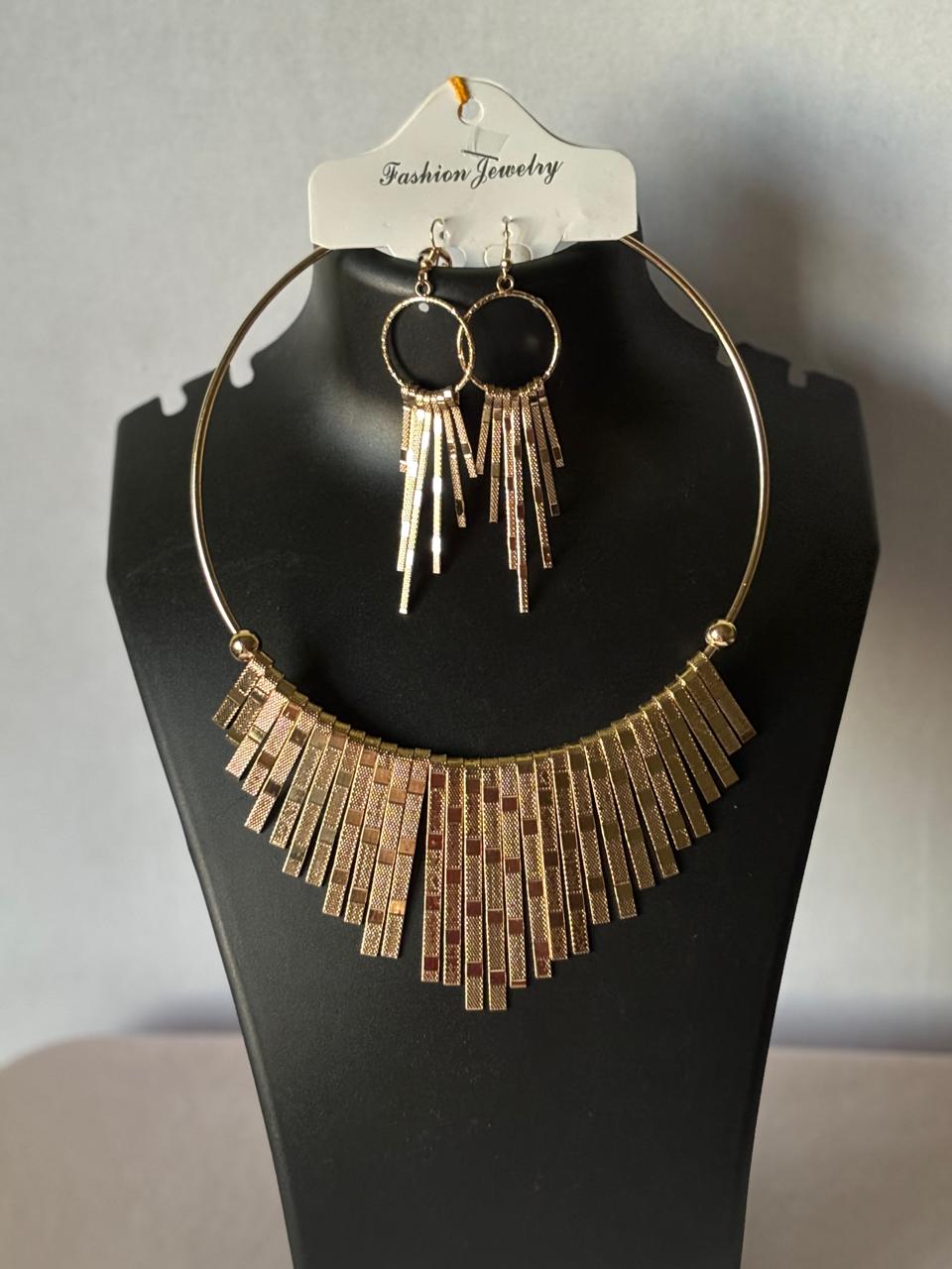 Celestia Radiance Anti Tarnish Set with Earrings