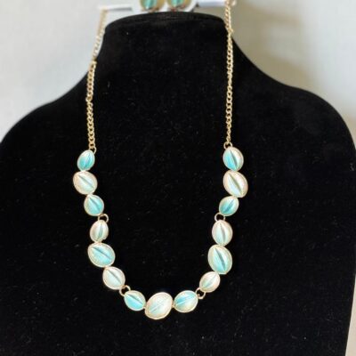 Blue Willow Mist Leaf Necklace with Earrings