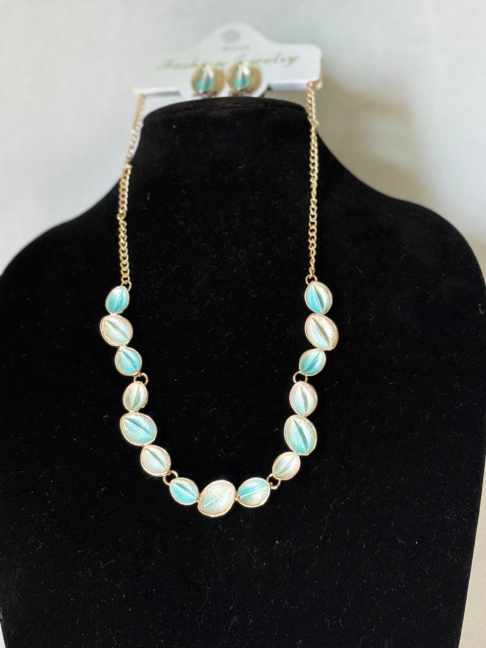 Blue Willow Mist Leaf Necklace with Earrings