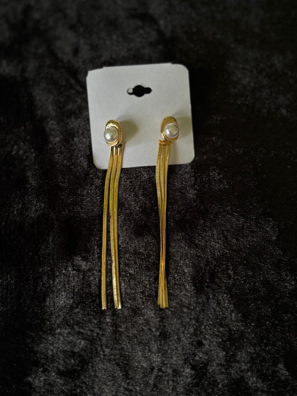 Pearl Drop earring with 92.5 Sterling Silver